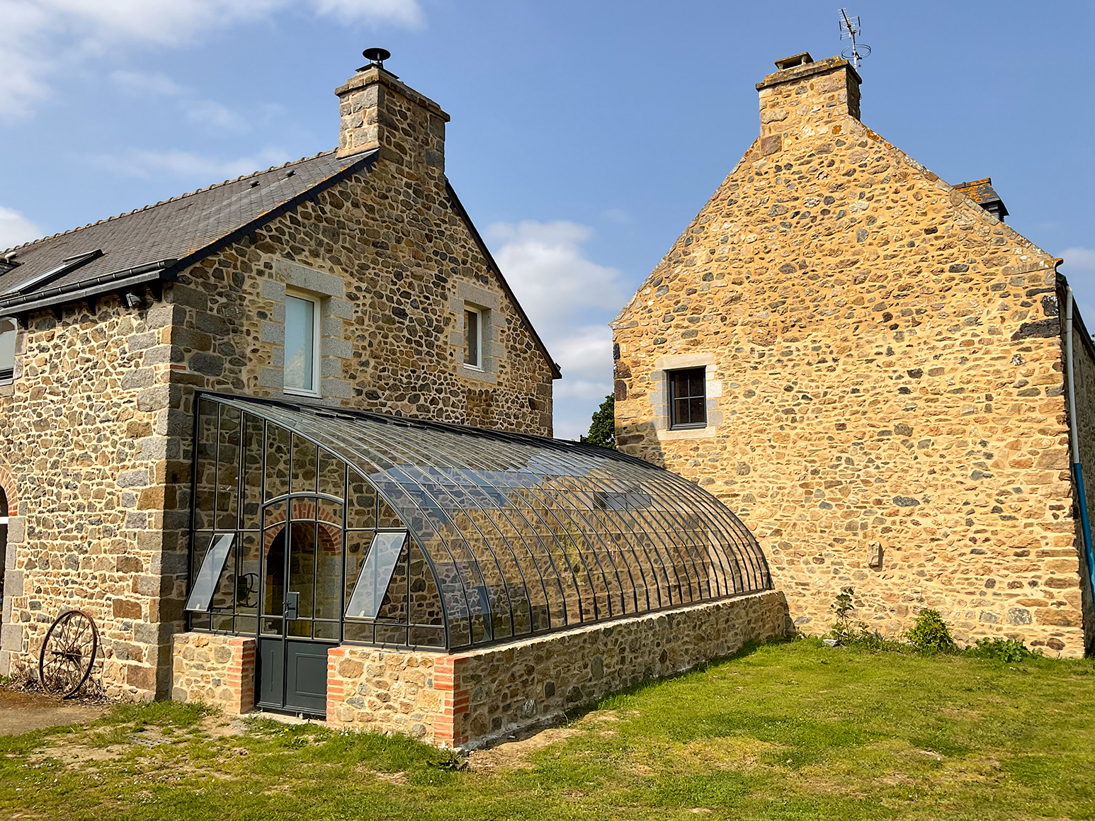 Serre Mélanie - Adossée - Bretagne