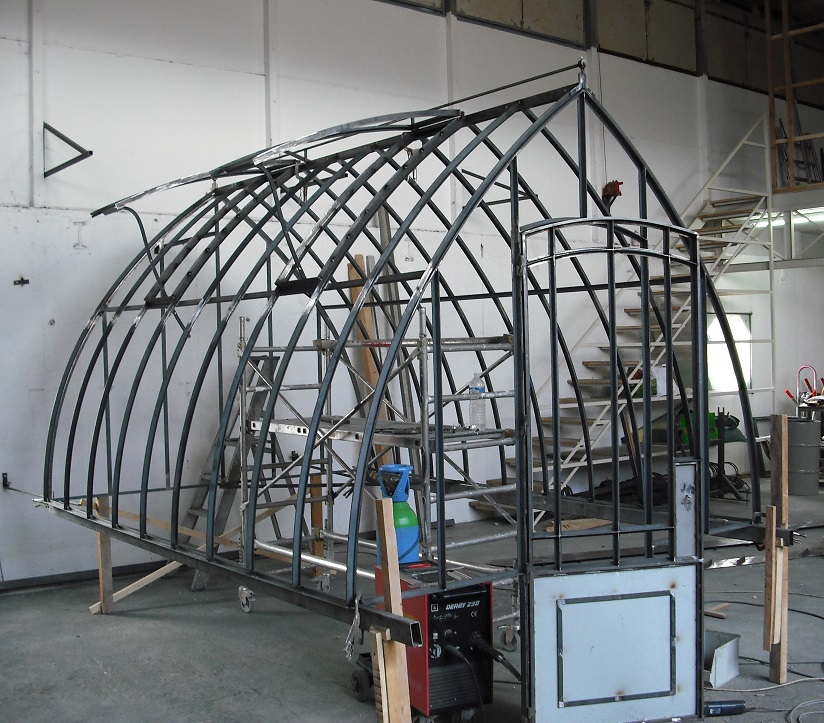 la serre Adèle, en construction dans l'atelier de Ste Jalle